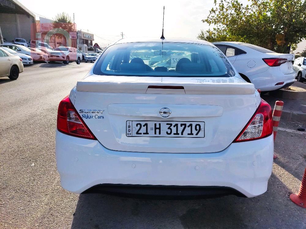 Nissan Sunny